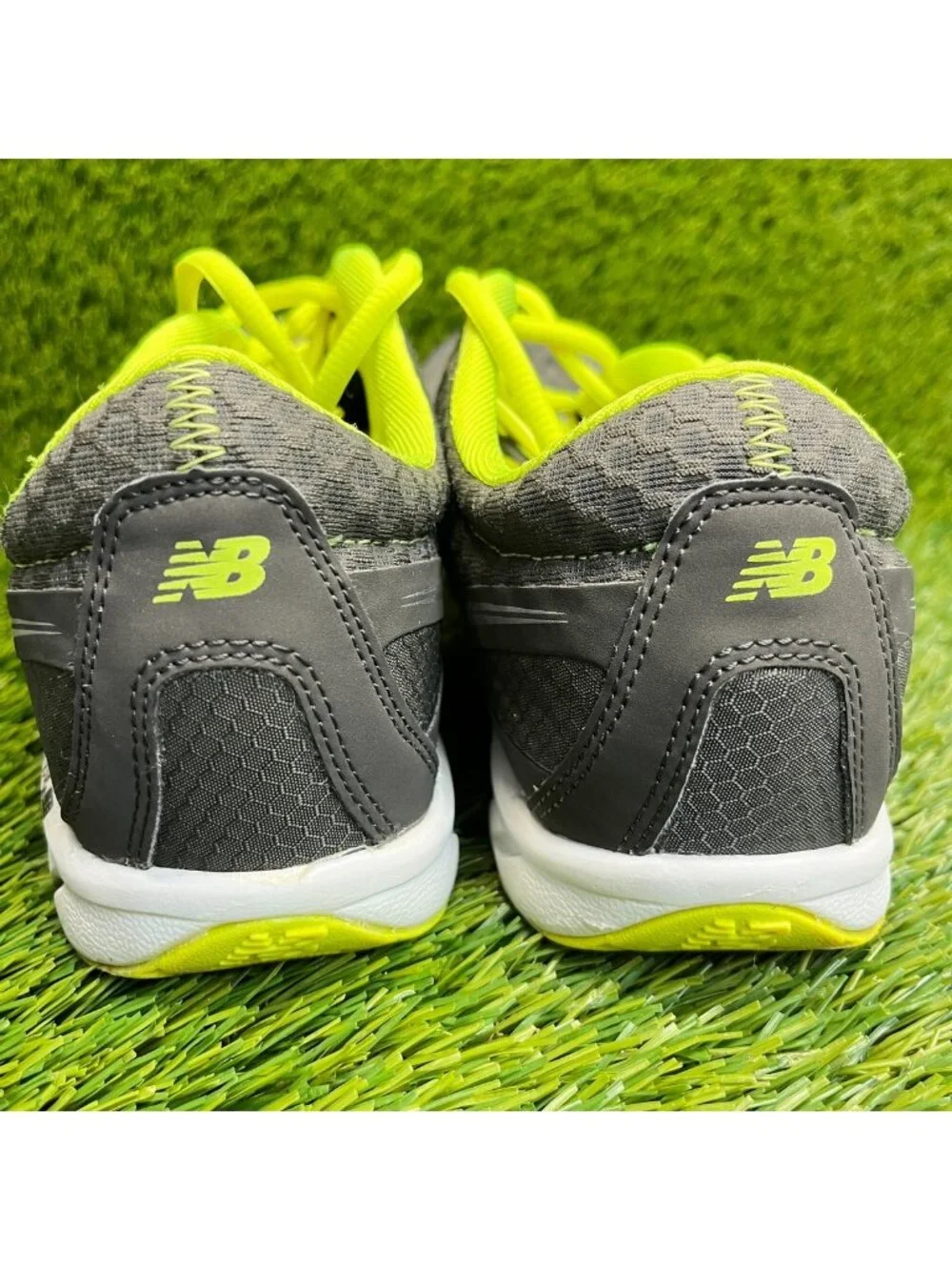 New Balance 730 V2 Mens Size 10.5 Gray Yellow Athletic Running Shoes Sneakers